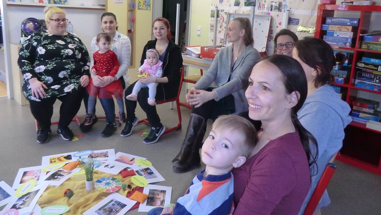 Eltern und Kinder im Kurs